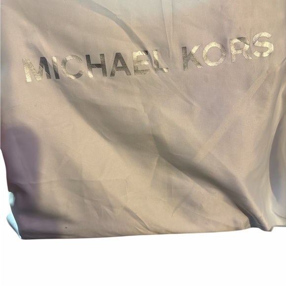 Michael Kors Logo Print Hobo Handbag with Gold Stud Detail - NWT With Dustbag - Picture 2 of 2
